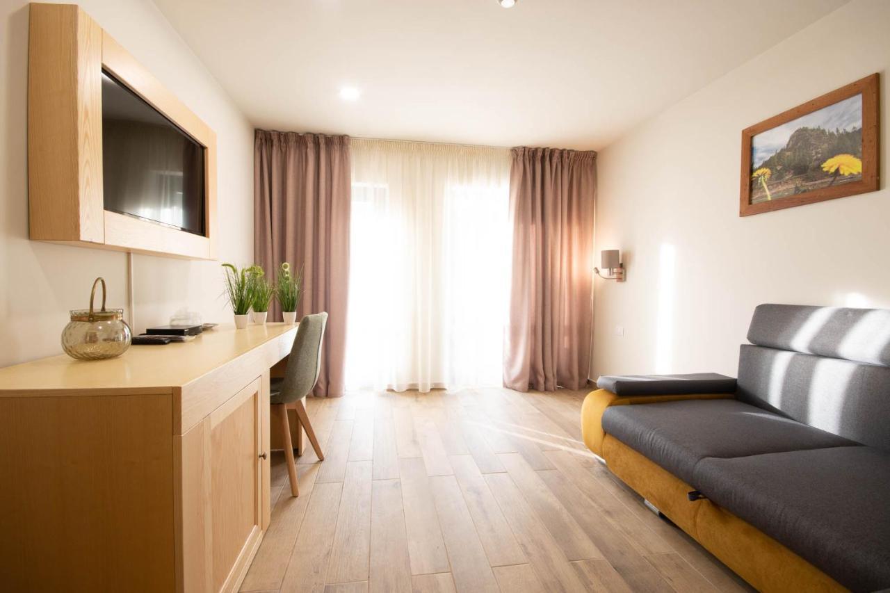 Comoara Raraului Câmpulung Moldovenesc Esterno foto